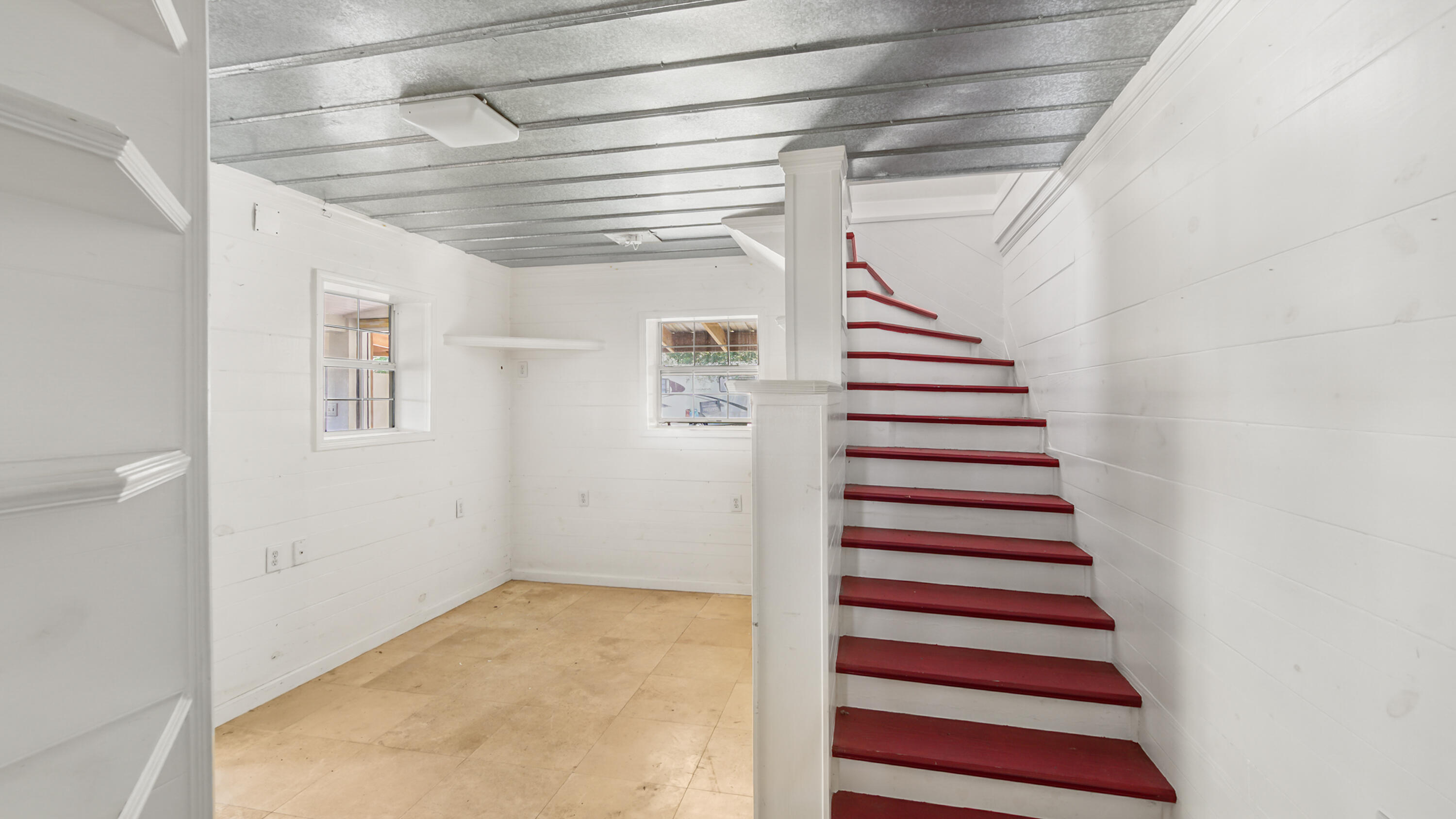 13636 Highway 20 Freeport, FL 32439 - Photo 22 of 42 a view of entryway with stairs