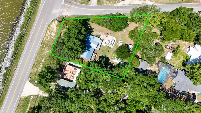 $425,898 | 13636 Highway 20, Freeport, FL 32439