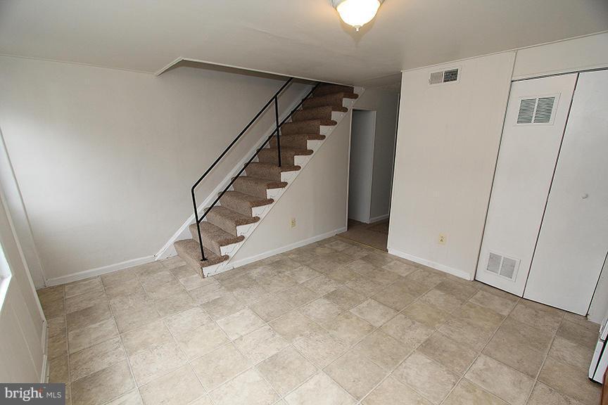 7916 Wynbrook Road Baltimore, MD 21224 - Photo 15 of 18 Kitchen