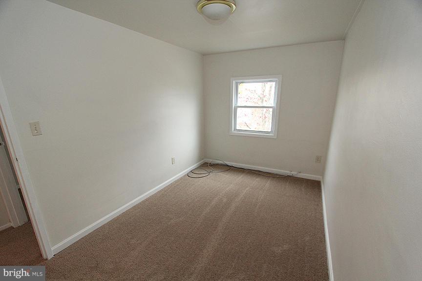 7916 Wynbrook Road Baltimore, MD 21224 - Photo 4 of 18 Bedroom