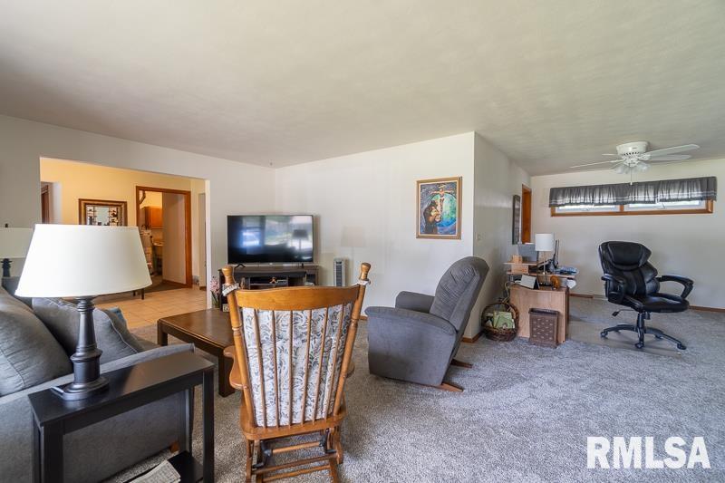 1303 Springfield Road East Peoria, IL 61611 - Photo 6 of 26 Gallery Image 6