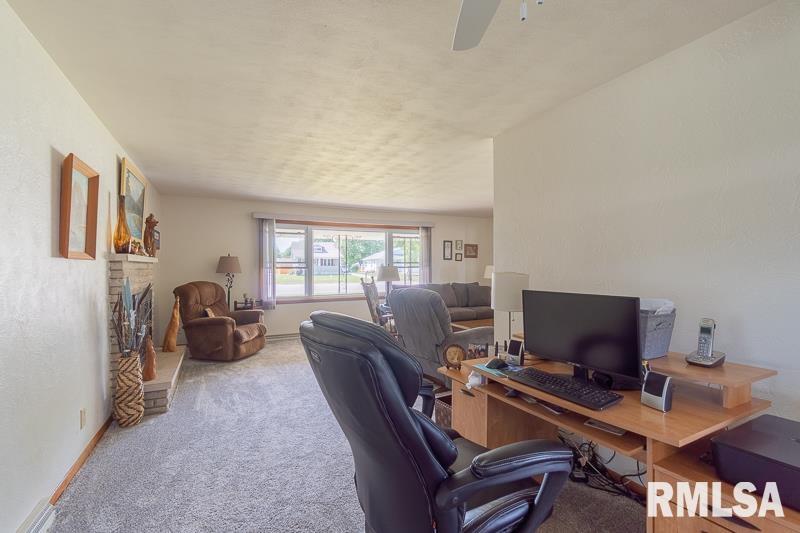 1303 Springfield Road East Peoria, IL 61611 - Photo 7 of 26 Gallery Image 7