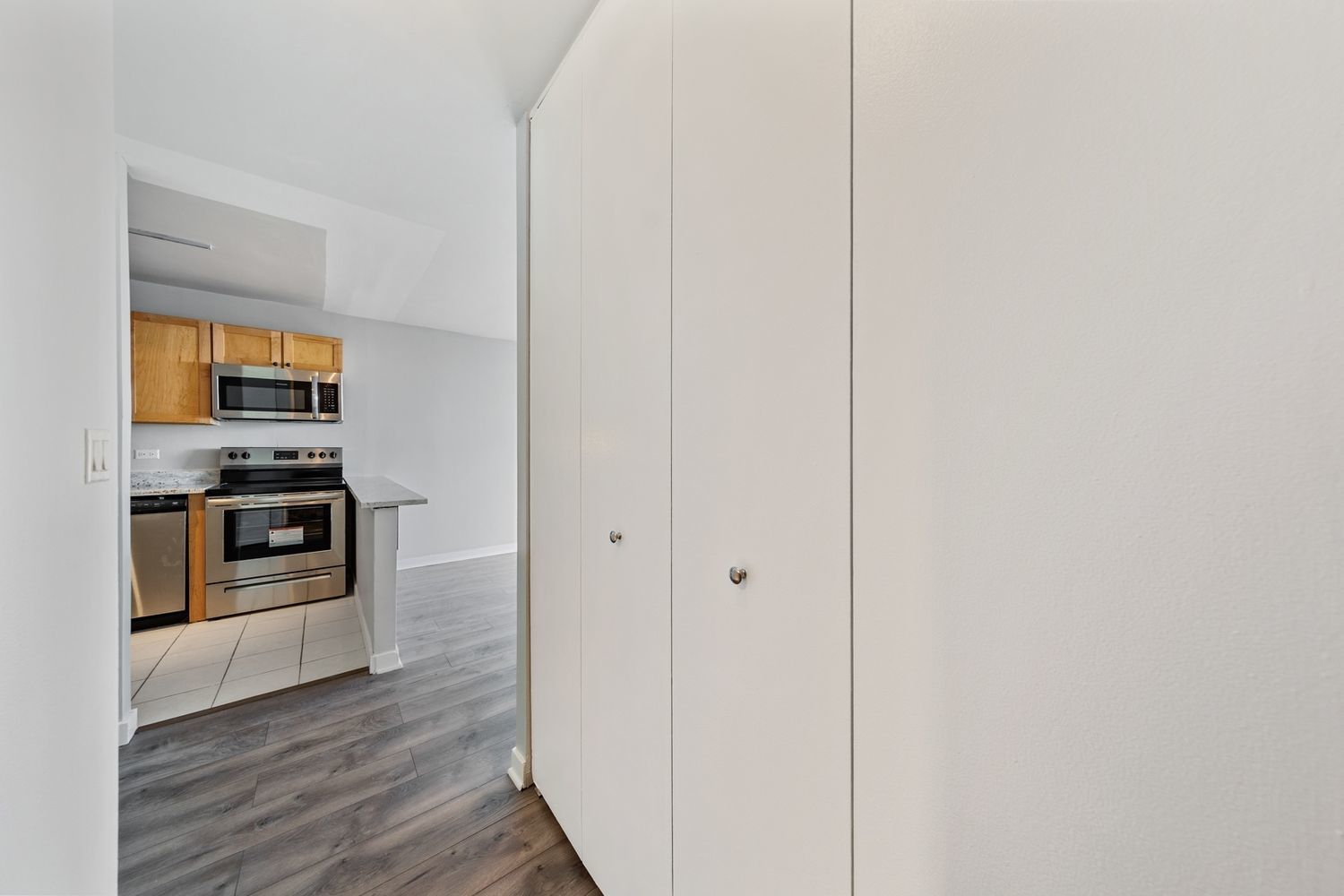 655 West Irving Park Road, Unit 1511 Chicago, IL 60613 - Photo 13 of 13