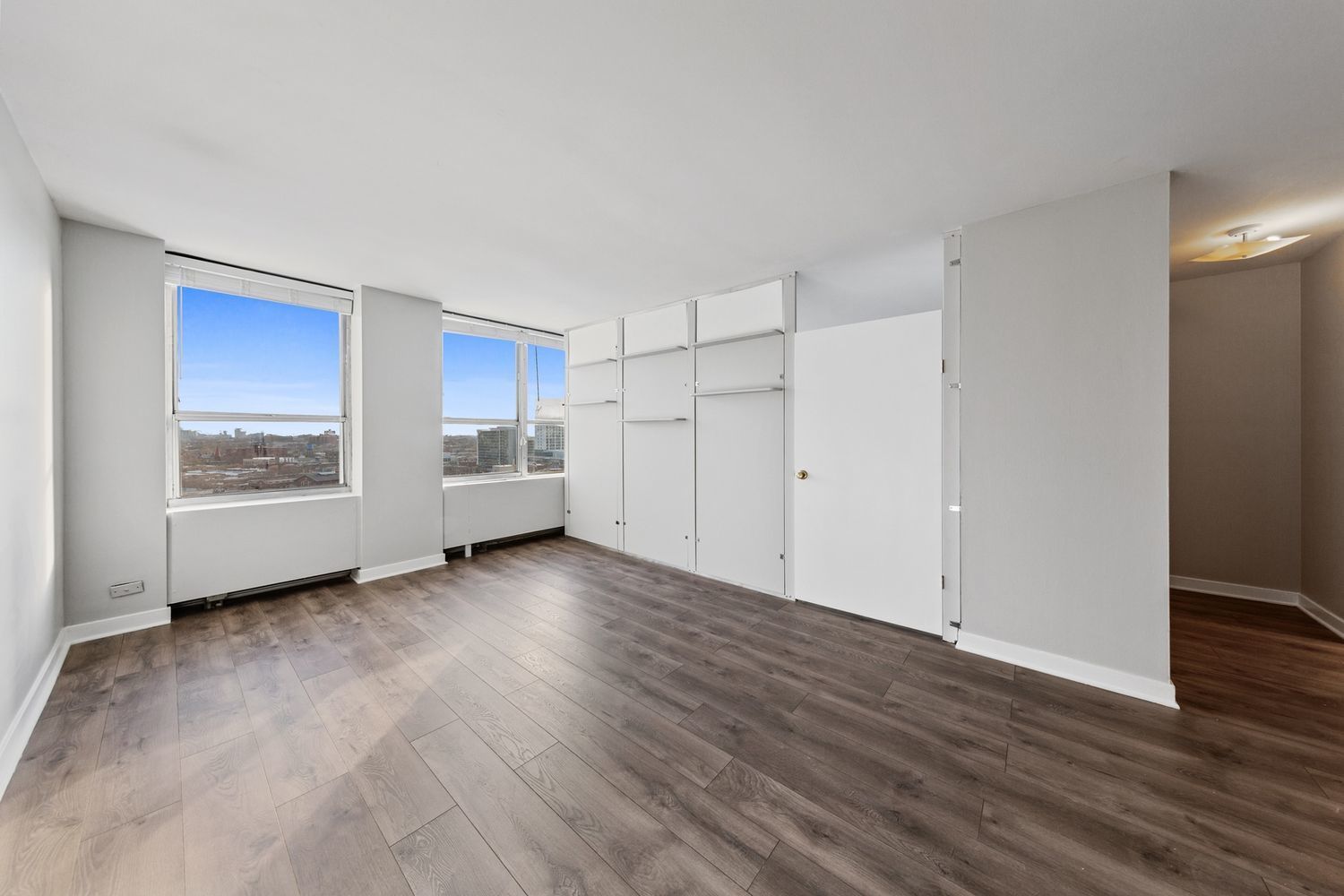 655 West Irving Park Road, Unit 1511 Chicago, IL 60613 - Photo 5 of 13