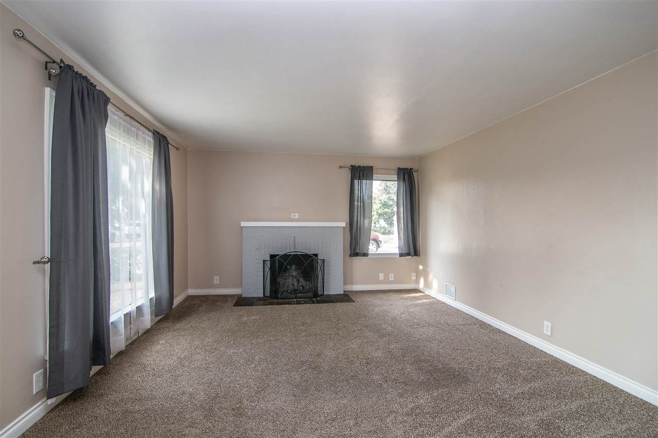 1702 North Woodruff Road Spokane Valley, WA 99206 - Photo 8 of 27 Gallery Image 8