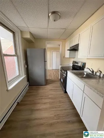 $1,200 | 947 Liberty Street, Unit 3, Allentown, PA 18102