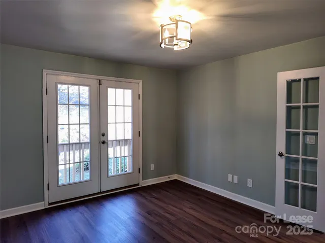 $2,800 | 5206 Dun Robin Lane, Charlotte, NC 28226