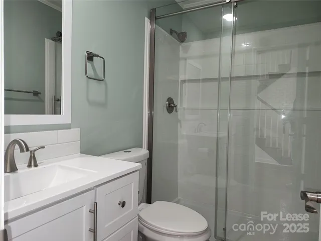 $2,800 | 5206 Dun Robin Lane, Charlotte, NC 28226