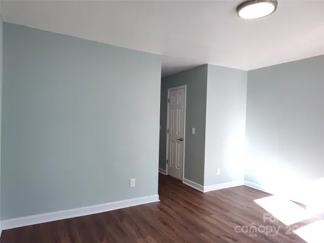 $2,800 | 5206 Dun Robin Lane, Charlotte, NC 28226