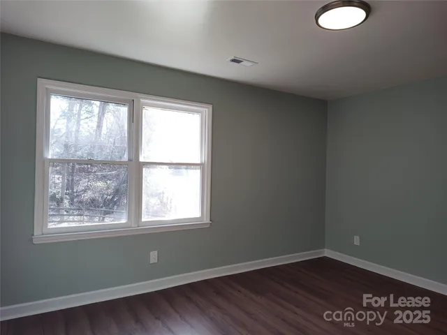 $2,800 | 5206 Dun Robin Lane, Charlotte, NC 28226