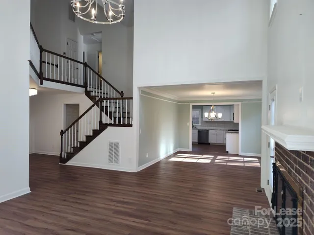 $2,800 | 5206 Dun Robin Lane, Charlotte, NC 28226