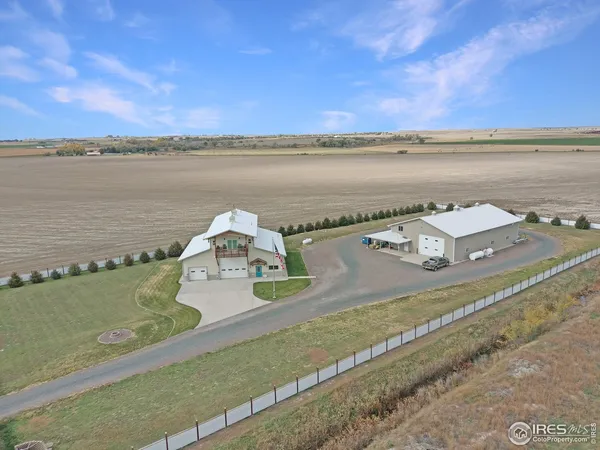 a house view with a outdoor space