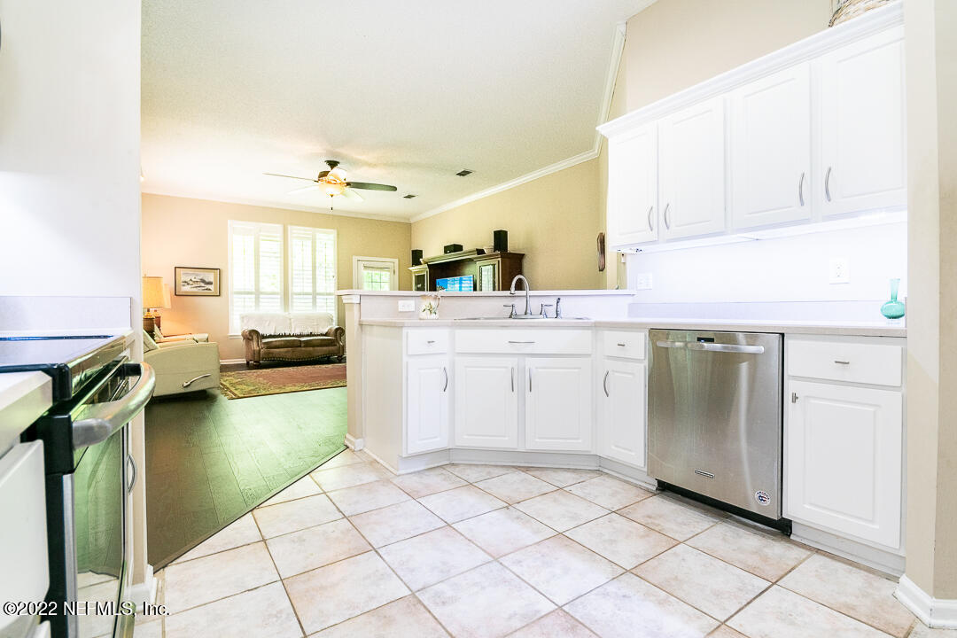 4262 Ripken Circle West Jacksonville, FL 32224 - Photo 15 of 31 Kitchen