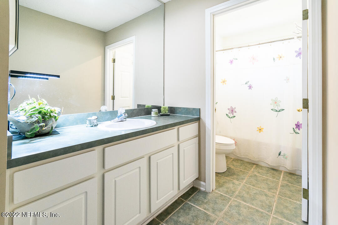 4262 Ripken Circle West Jacksonville, FL 32224 - Photo 23 of 31 Guest Bath