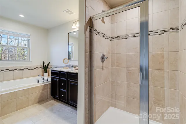 $495,000 | 3108 Major Samuals Way, Charlotte, NC 28208