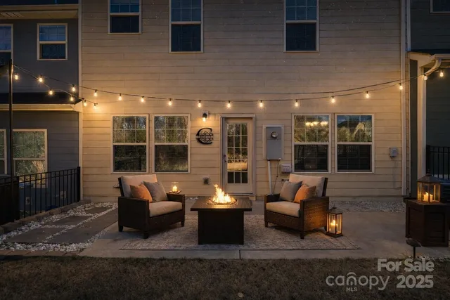 $495,000 | 3108 Major Samuals Way, Charlotte, NC 28208