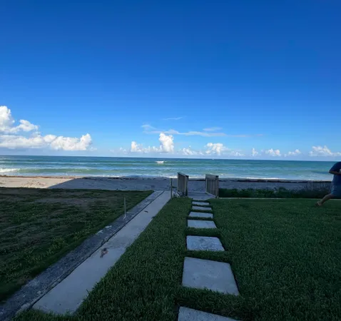 $9,500 | 275 South Beach Road, Unit B201, Tequesta, FL 33469