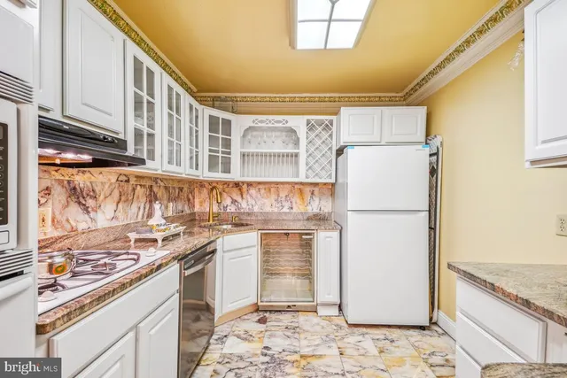 $3,099 | 5101 River Road, Unit 715, Bethesda, MD 20816