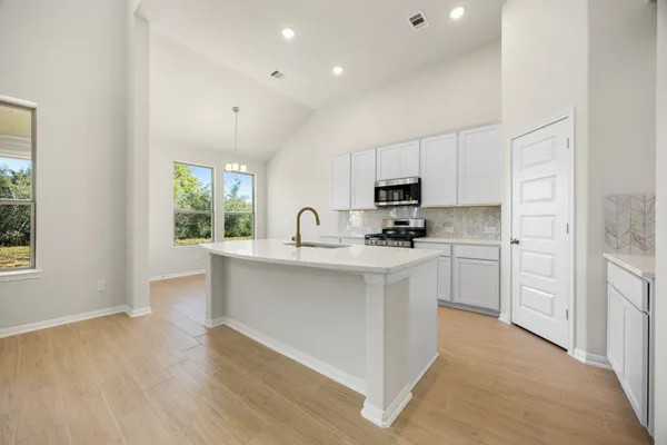 $499,900 | 1081 Westfork Drive, Sealy, TX 77474