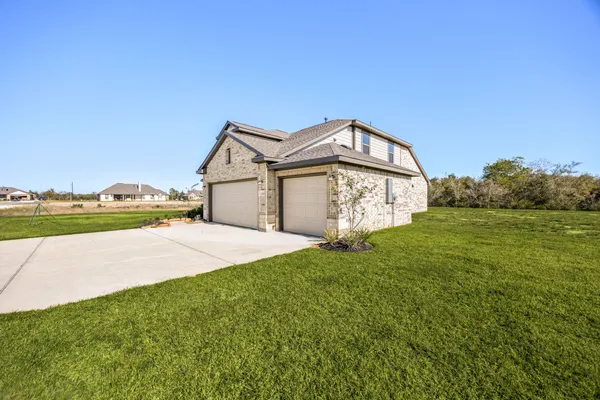 $499,900 | 1081 Westfork Drive, Sealy, TX 77474