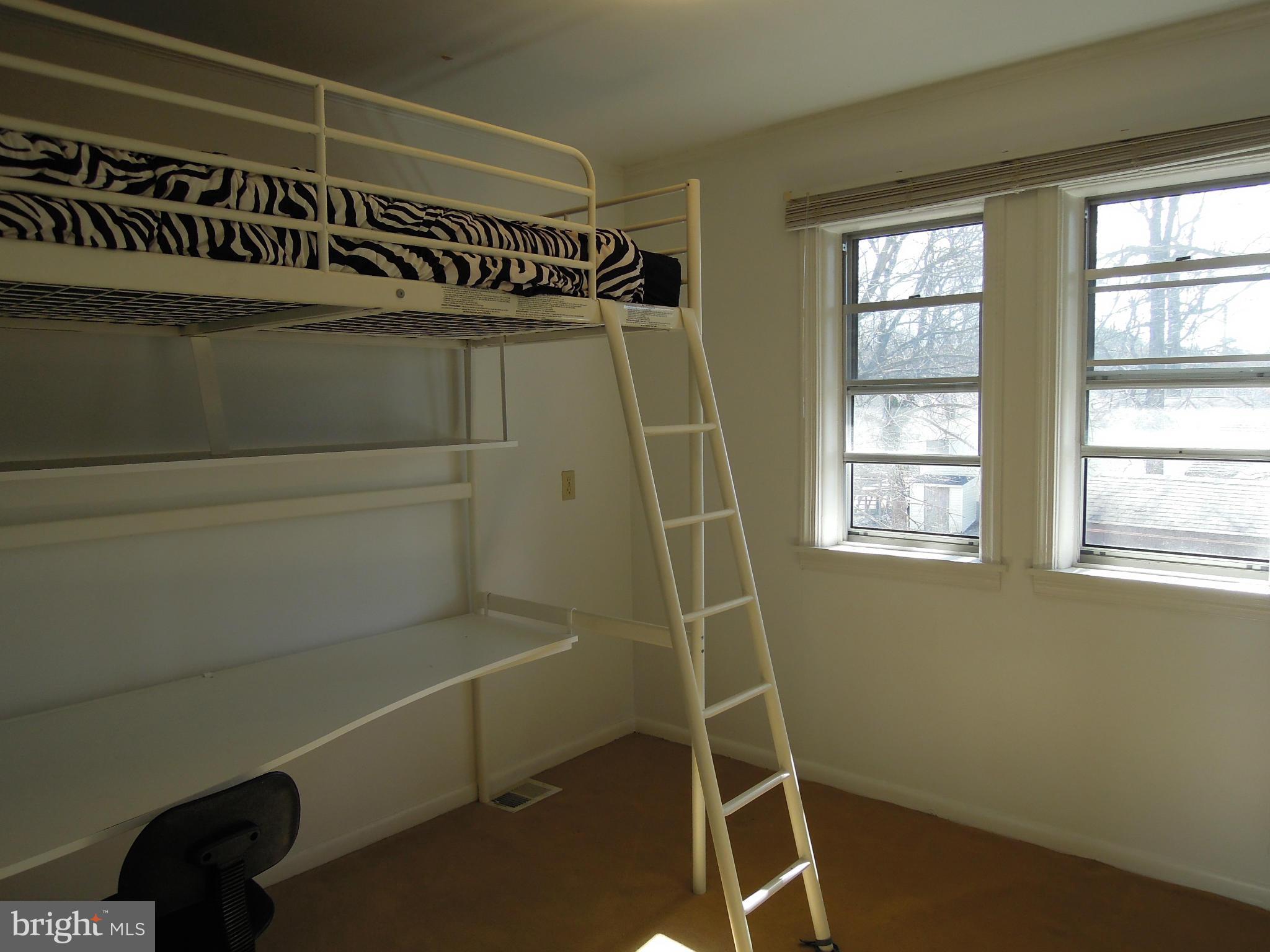 785 Powhatan Beach Road Pasadena, MD 21122 - Photo 3 of 16 Bedroom