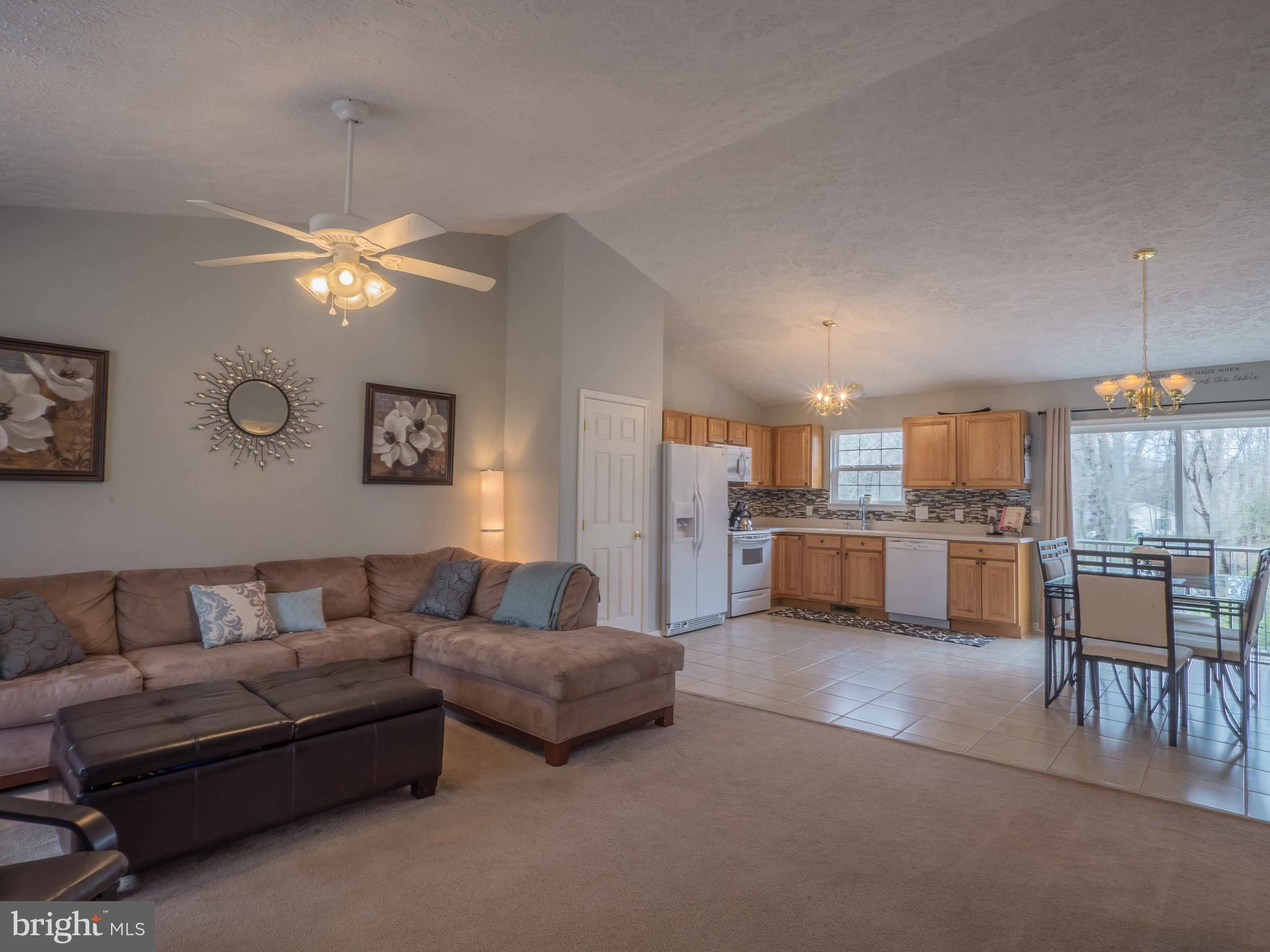 11485 Rawhide Road Lusby, MD 20657 - Photo 2 of 30 Family/Kitchen