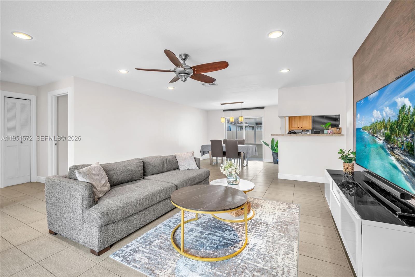 22599 Southwest 65th Avenue Boca Raton, FL 33428 - Photo 17 of 39 Gallery Image 17