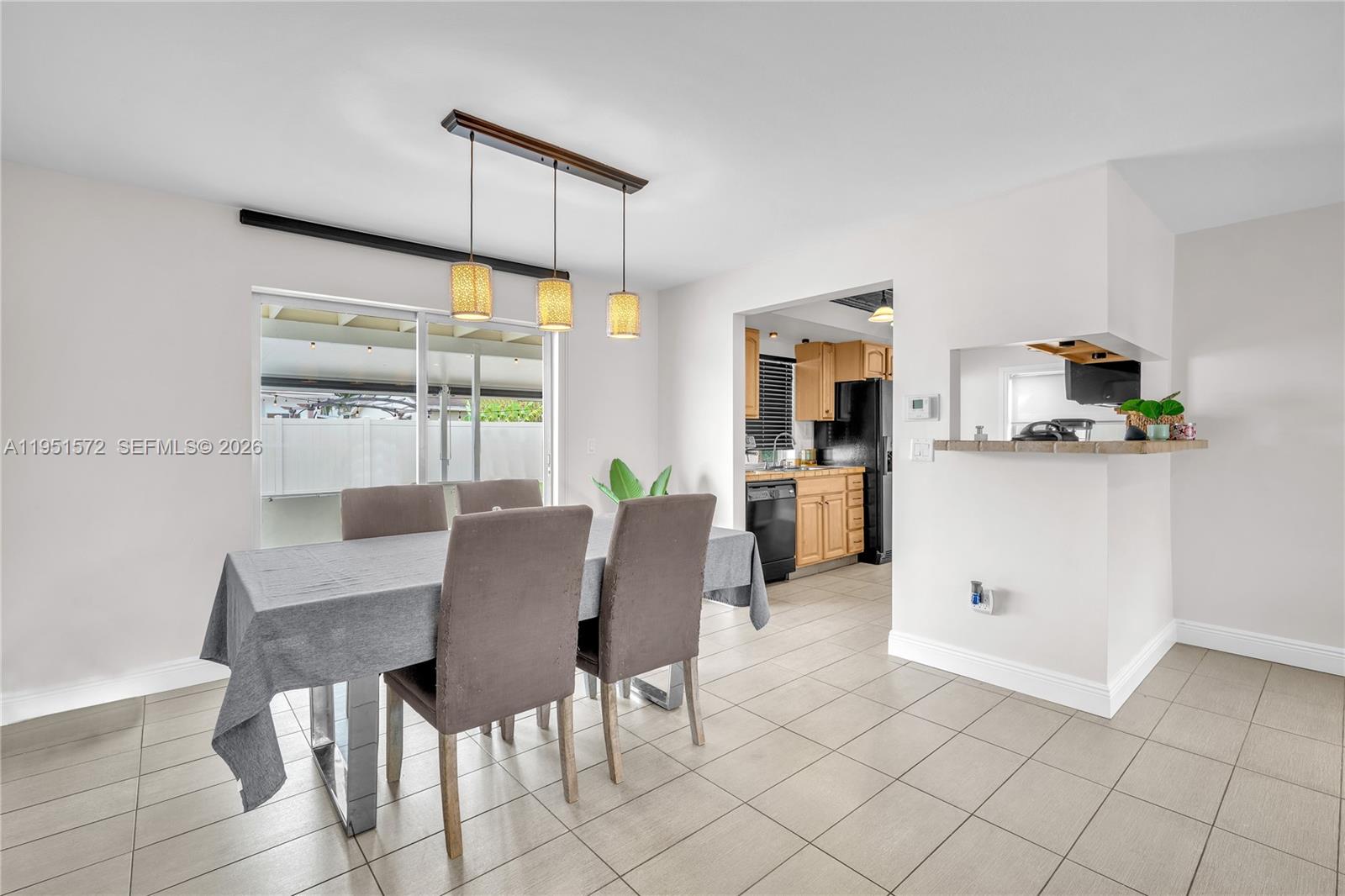 22599 Southwest 65th Avenue Boca Raton, FL 33428 - Photo 26 of 39 Gallery Image 26