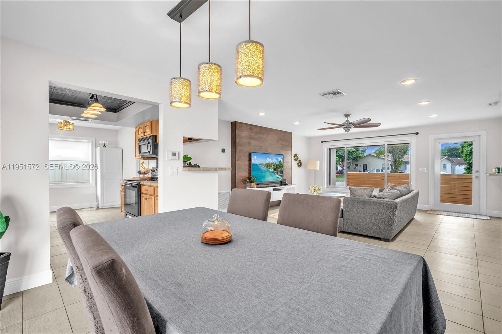 22599 Southwest 65th Avenue Boca Raton, FL 33428 - Photo 28 of 39 Gallery Image 28