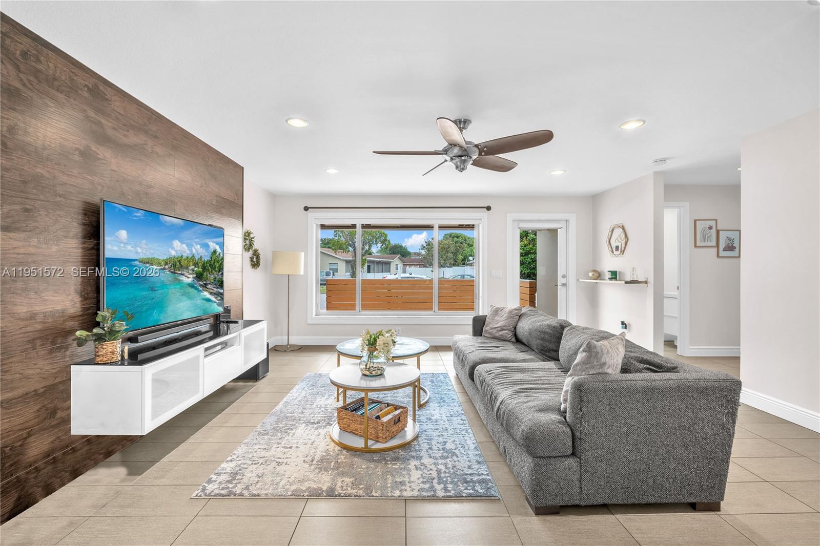 22599 Southwest 65th Avenue Boca Raton, FL 33428 - Photo 29 of 39 Gallery Image 29