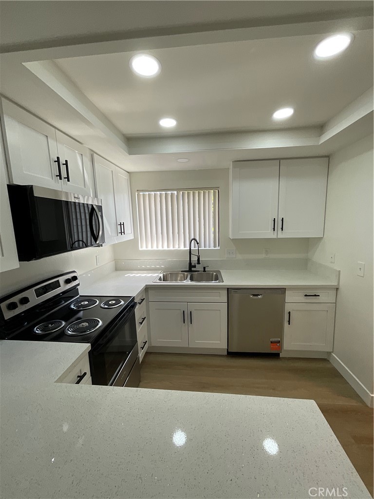 470 South Ranch View Circle, Unit 46 Anaheim Hills, CA 92807 - Photo 7 of 32