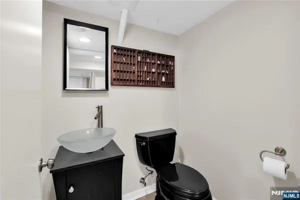 $772,800 | 77 South Mountain Avenue, Cedar Grove, NJ 07009