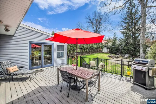 $772,800 | 77 South Mountain Avenue, Cedar Grove, NJ 07009
