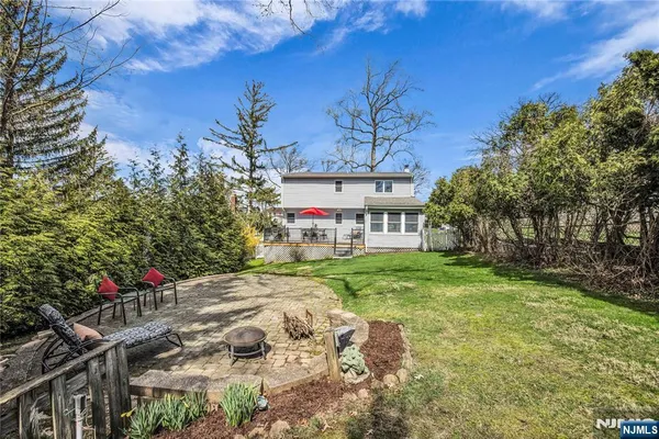 $772,800 | 77 South Mountain Avenue, Cedar Grove, NJ 07009