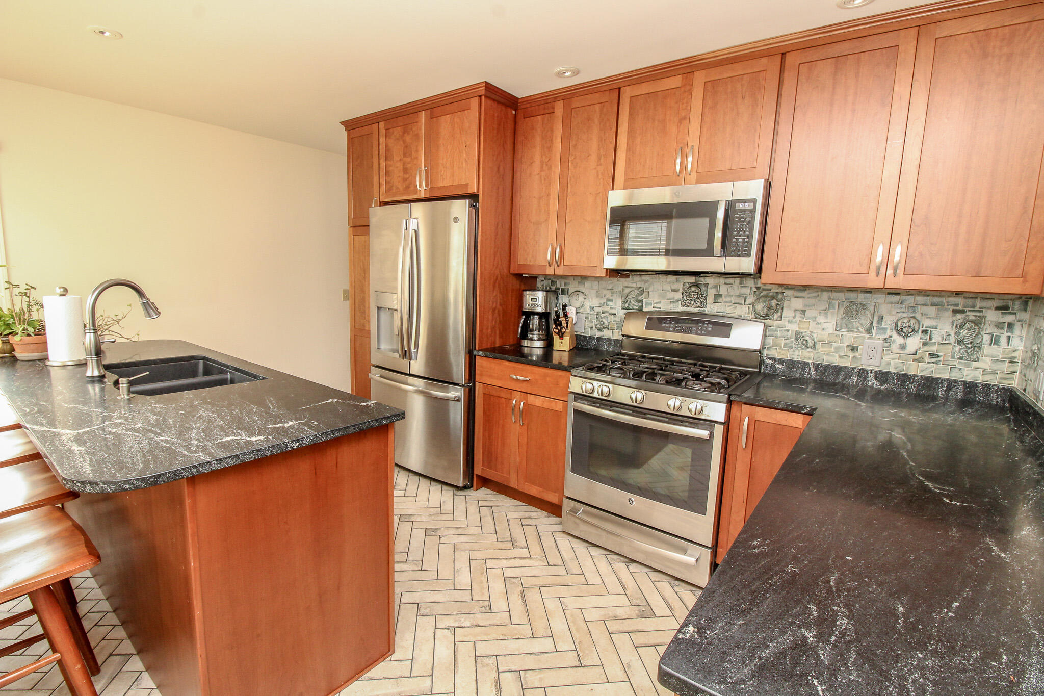 128 Norway Road Bangor, ME 04401 - Photo 13 of 60 IMG_0082