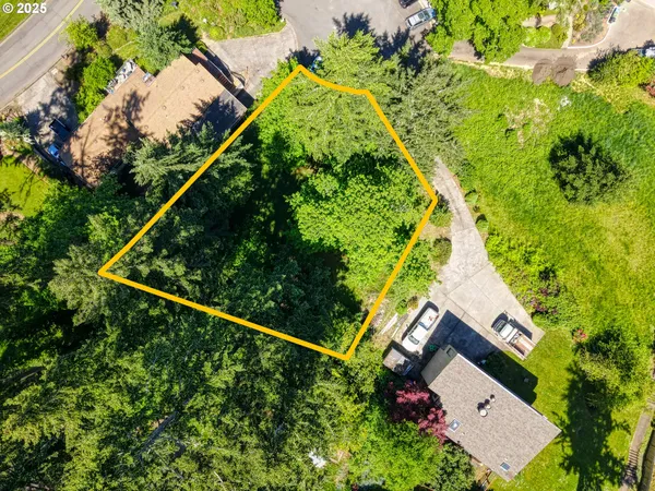 $195,000 | Mclean Boulevard, Eugene, OR 97405