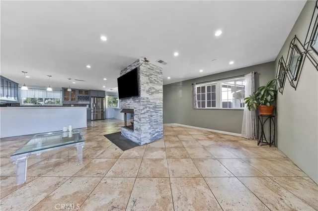 $1,149,000 | 10050 Balboa Boulevard, Northridge, CA 91325