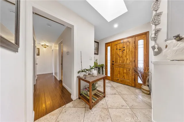 $1,149,000 | 10050 Balboa Boulevard, Northridge, CA 91325