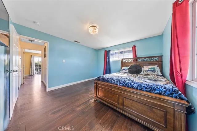 $1,149,000 | 10050 Balboa Boulevard, Northridge, CA 91325