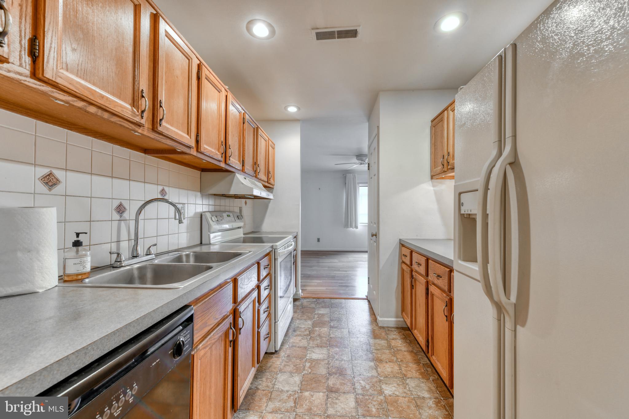 25 Muirfield Drive Reading, PA 19607 - Photo 9 of 35 Gallery Image 9