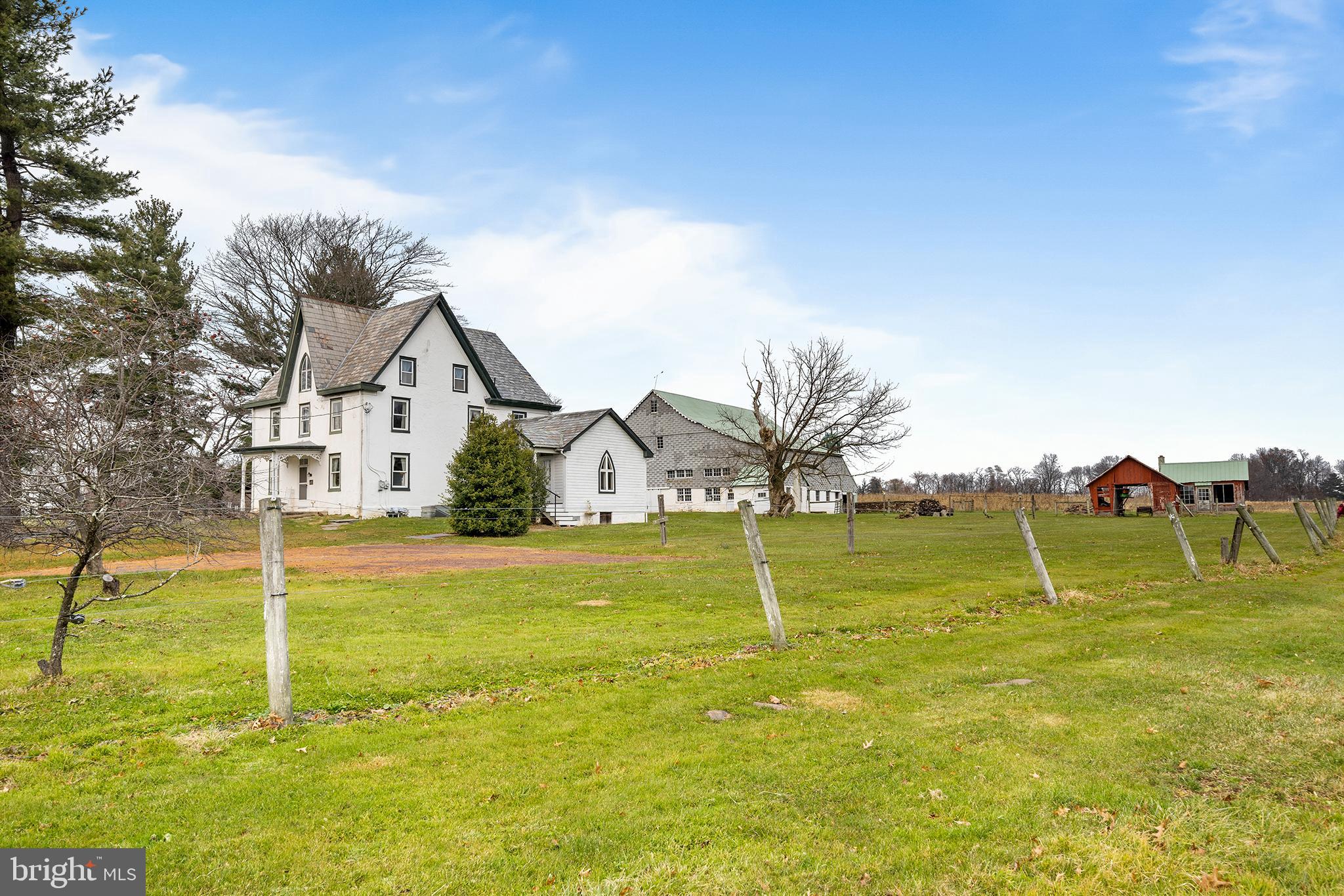 1003 Middle Road Perkasie, PA 18944 - Photo 2 of 43 Gallery Image 2