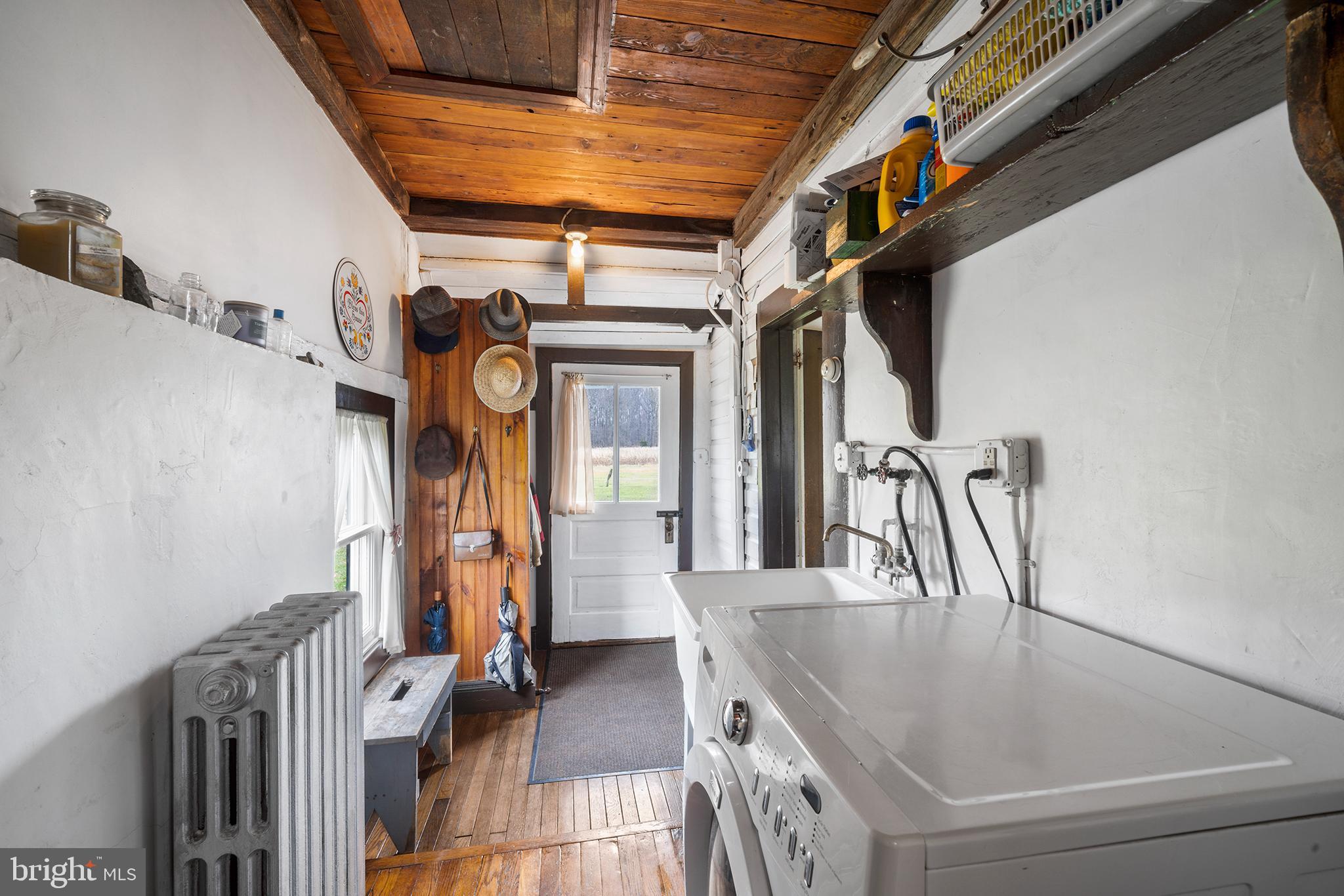 1003 Middle Road Perkasie, PA 18944 - Photo 13 of 43 Mud Room
