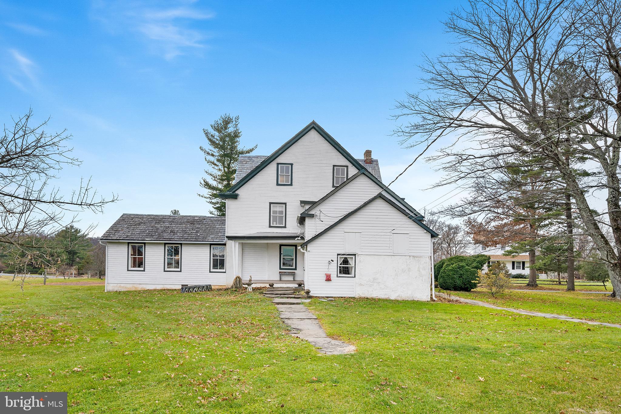 1003 Middle Road Perkasie, PA 18944 - Photo 3 of 43 Gallery Image 3