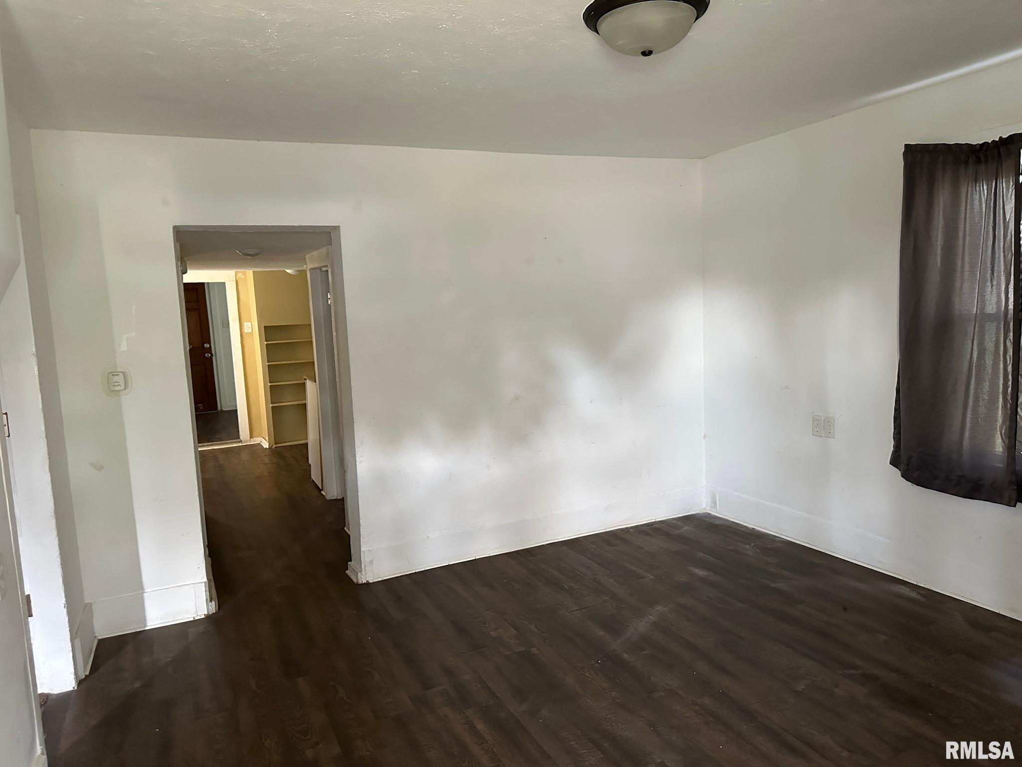 423-431 East Prairie Street Virden, IL 62690 - Photo 4 of 24