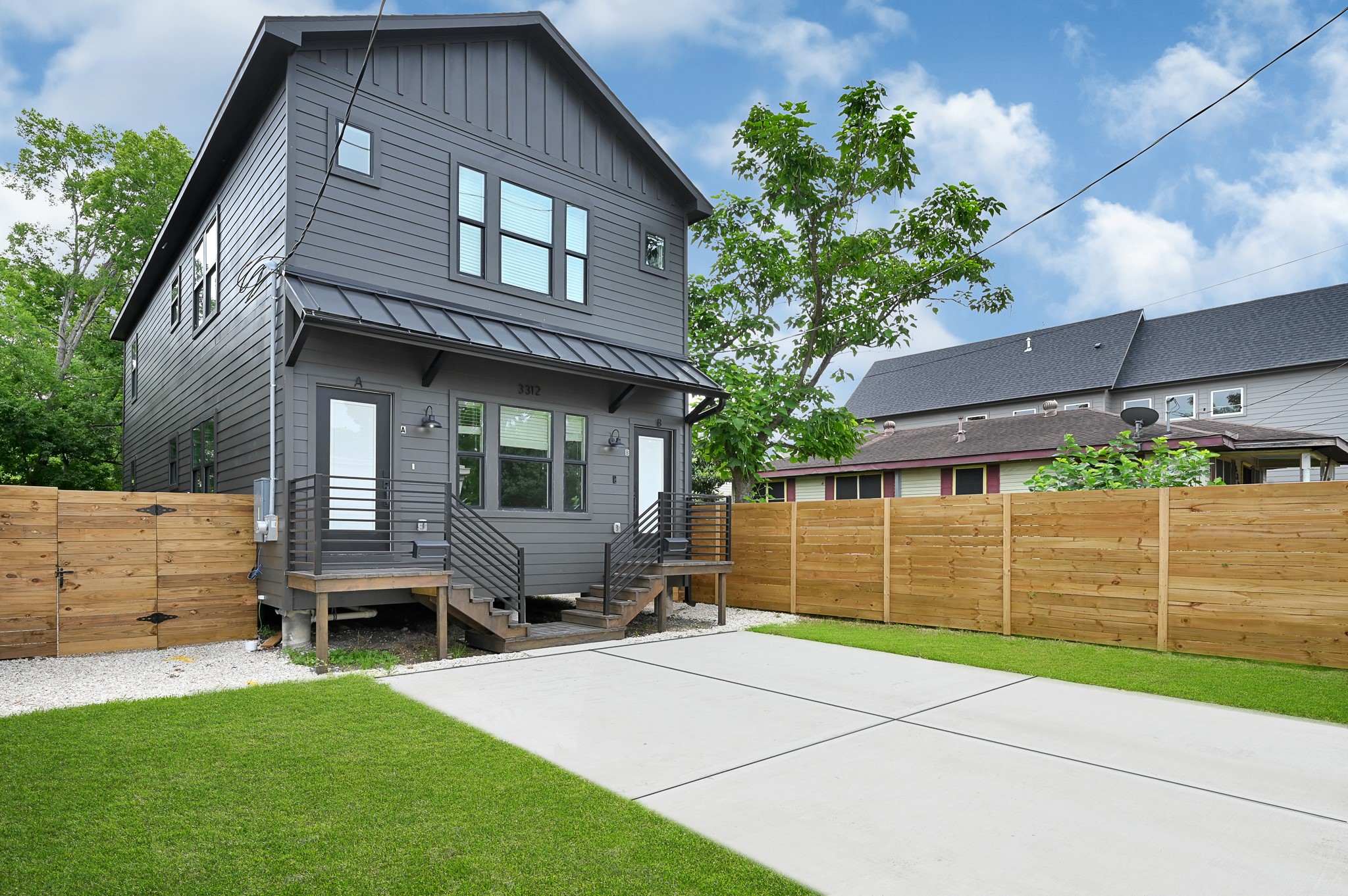 3312 Bacchus Street, Unit A Houston, TX 77022 - Photo 6 of 23 Recently constructed duplex with private driveway!