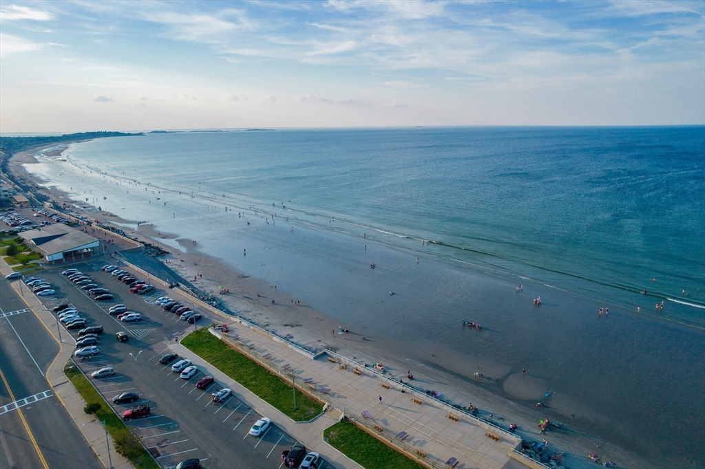 9 Park Hull Ma, Unit 505 Hull, MA 02045 - Photo 3 of 25 a view of an empty room