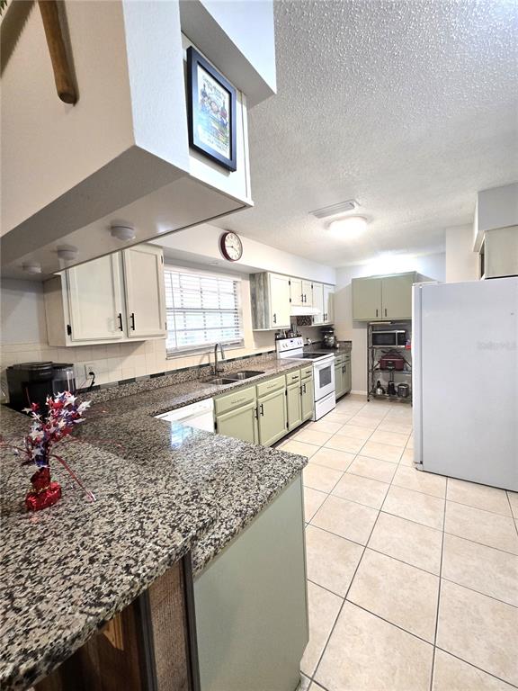 37 Oak Loop Ocala, FL 34472 - Photo 11 of 23