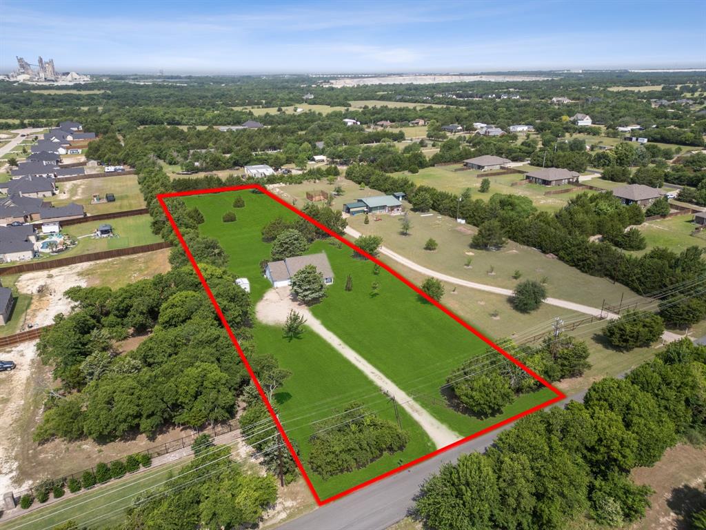 3111 North Walnut Grove Road Midlothian, TX 76065 - Photo 3 of 20