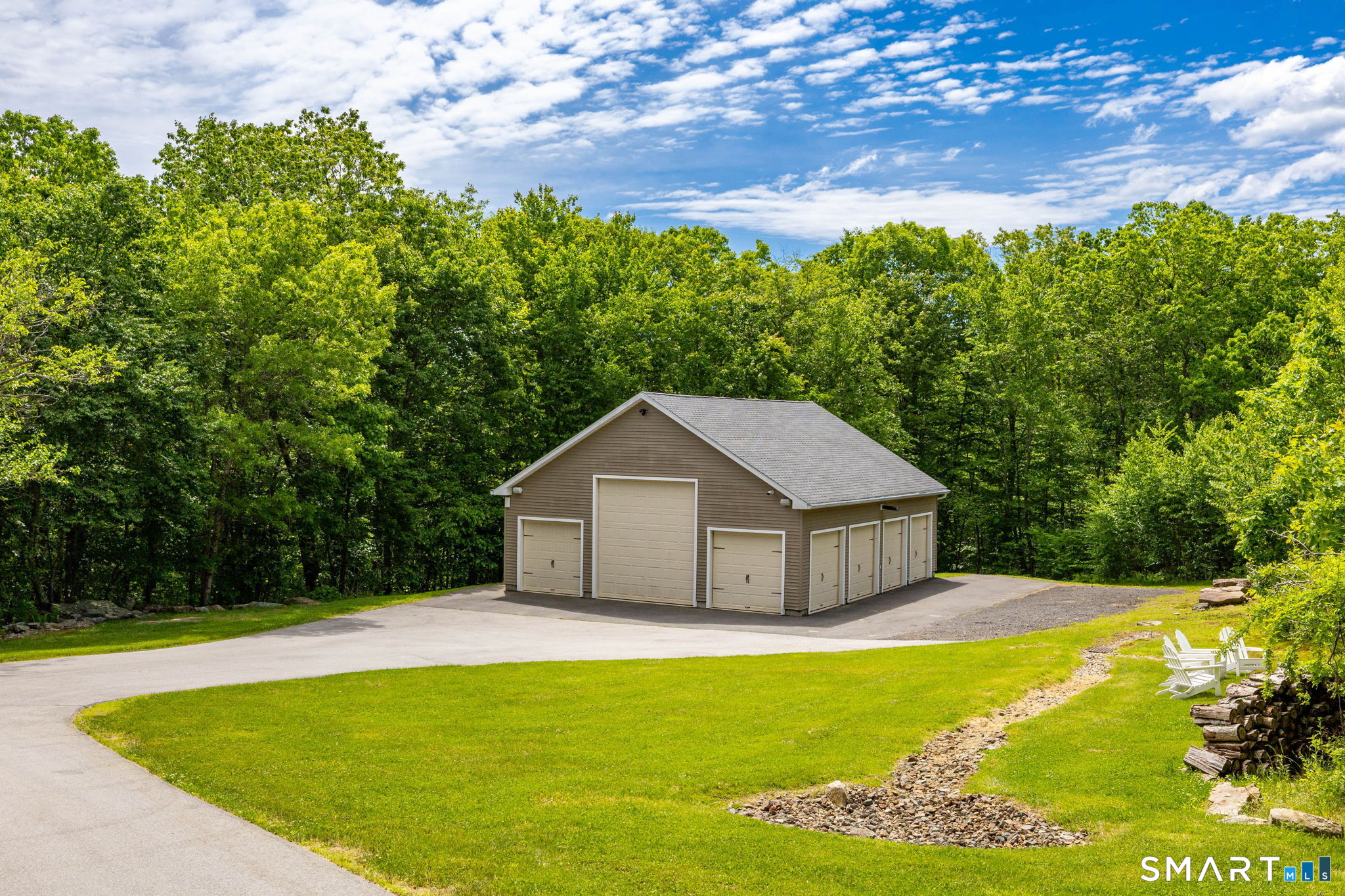 60 Buck Road Hebron, CT 06231 - Photo 4 of 40