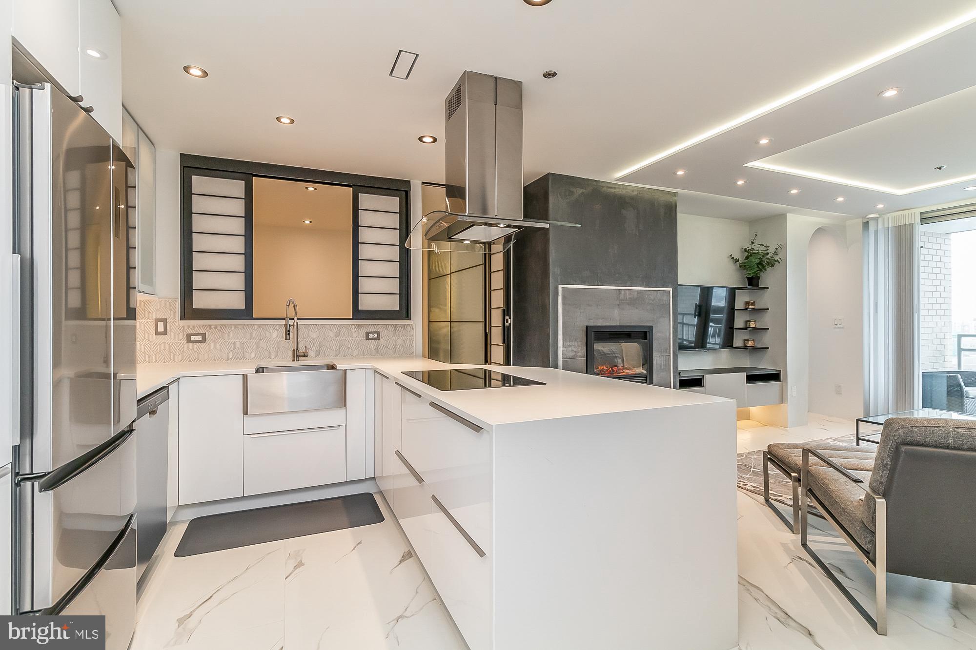 100 Harborview Drive, Unit 1108 Baltimore, MD 21230 - Photo 2 of 54